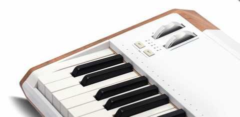 Купити Синтезатор Arturia AstroLab 61 White Version офіційно на