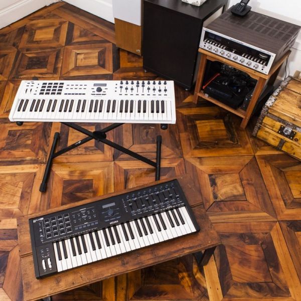 MIDI-клавіатура Arturia KeyLab 49 MkII Black Edition + V Collection 8.2 19-6-8-23 фото